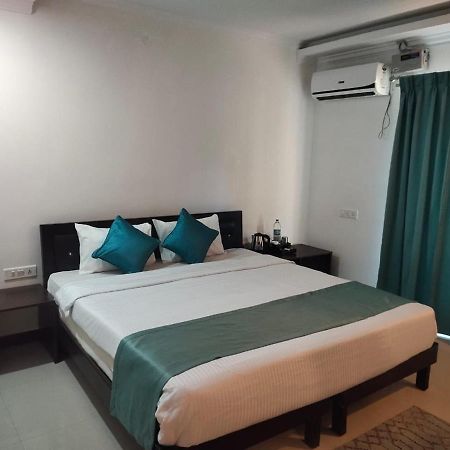 Square Inn Devanahalli Zewnętrze zdjęcie